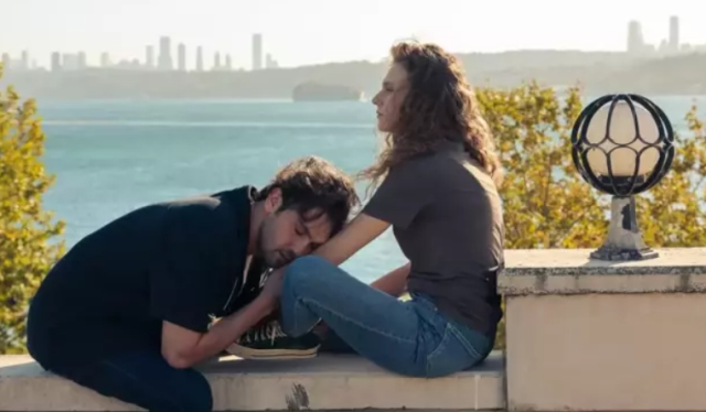 Ahsen Eroğlu Deha dizisinden ayrıldı mı? Ahsen Eroğlu Deha dizisinden ayrıldı mı?