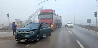 Bandırma'da Zincirleme Trafik Kazası: 1 Yaralı