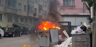 Sinop'ta Çöp Konteynerinde Soba Külünden Yangın Çıktı