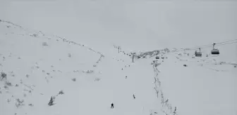 Çambaşı Kayak Tesisleri Yarıyıl Tatilinde Ziyaretçi Akınına Uğradı