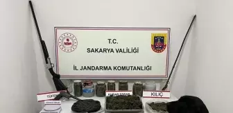 Sakarya'da Uyuşturucu Operasyonu: 4 Kilogram Esrar ve 1 Gözaltı