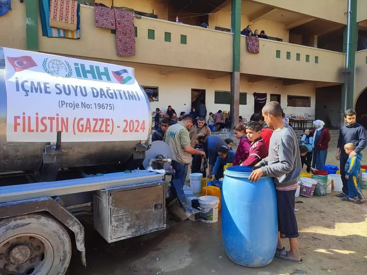 İHH, Gazze'ye 460 Tır İnsani Yardım Gönderdi