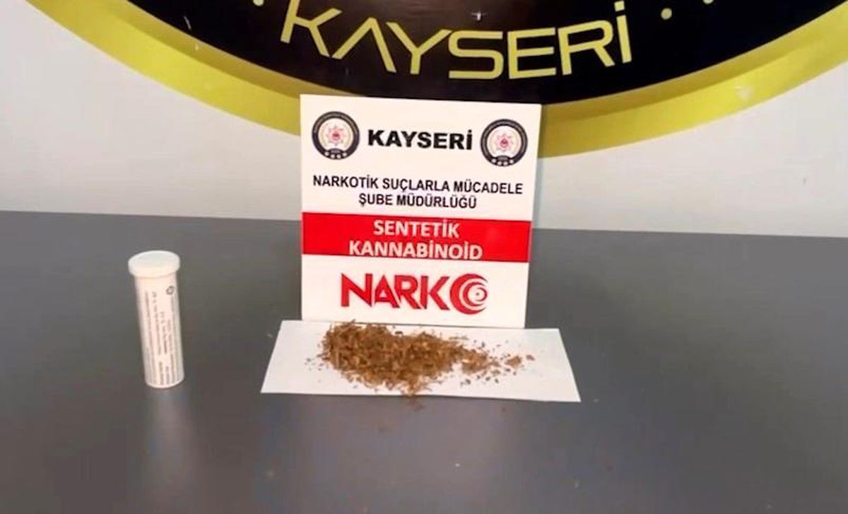 Kayseri'de Uyuşturucu Operasyonu: 4 Tutuklama, 22 Gram Madde Ele Geçirildi