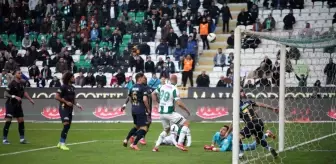 Konyaspor'un İlk Yarısı 1-0 Önde