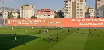 Yeni Malatyasporlu Futbolcular Alacaklarını Protesto Etti