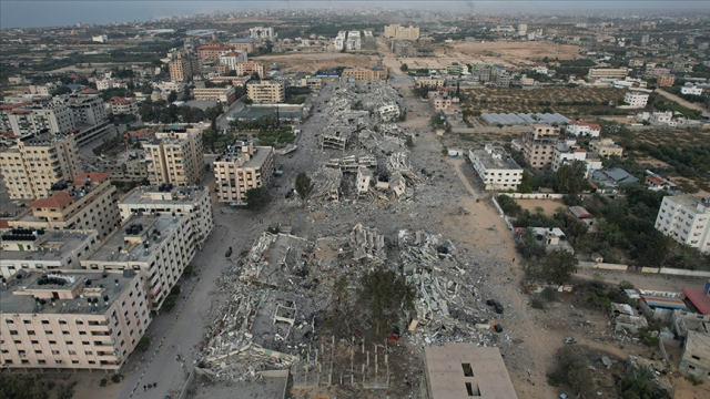 The large debris in Gaza after the ceasefire is back on the agenda