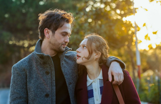 Deha Esme diziden ayrıldı mı? Ahsen Eroğlu neden yok? Deha Esme diziden ayrıldı mı? Ahsen Eroğlu neden yok?