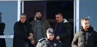 Kayseri'de Baba Oğlunu Yaraladı, Kendini Eve Kilitledi