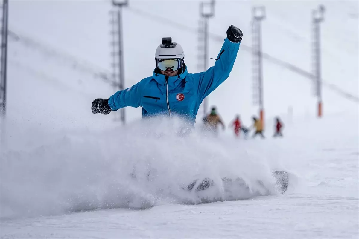 19 Yaşındaki Millî Sporcu Ömer Faruk Keleşoğlu'nun Başarı Hikayesi