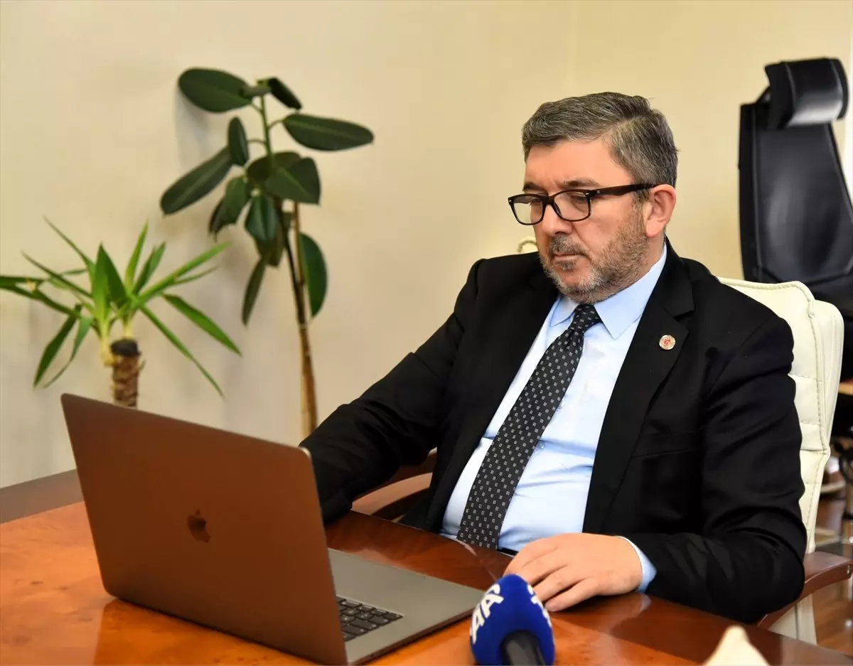 BŞEÜ Rektörü Kaplancıklı, 'Yılın Kareleri' Oylamasına Katıldı