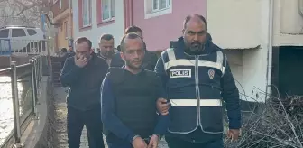 Adana'da Kadın Vurdu, Altınları Çaldı: Zanlı Kuyumcuda Yakalandı