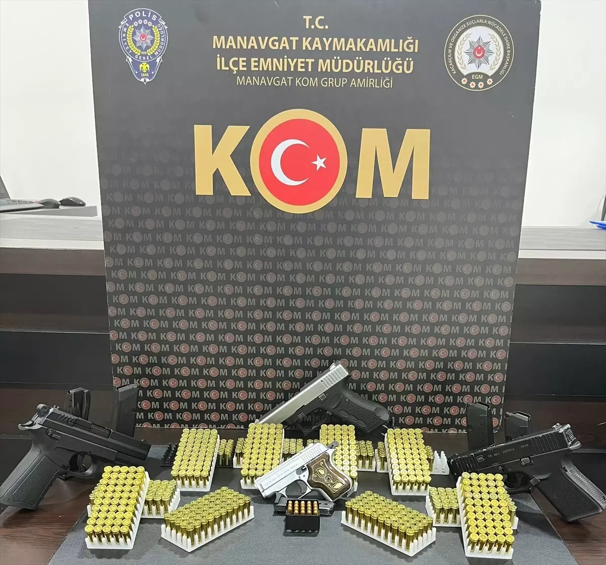 Antalya'da Kaçakçılık Operasyonları: 18 Şüpheli Yakalandı
