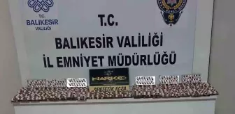 Balıkesir'de Uyuşturucu Operasyonu: 2 Bin 700 Sentetik Ecza Hapı Ele Geçirildi