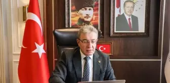 DEÜ Rektörü Prof. Dr. Bayram Yılmaz, 'Yılın Kareleri' Oylamasına Katıldı