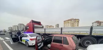 Kayseri'de Zincirleme Trafik Kazası: 2 Yaralı