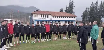 Ortaca Belediye Spor Kulübü Yangında Hayatını Kaybedenler İçin Saygı Duruşunda Bulundu