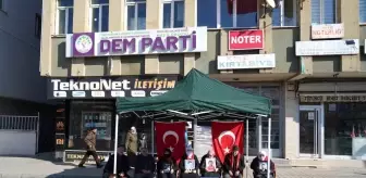 Muş'ta kaçırılan çocuklar için ailelerin eylemi sürüyor