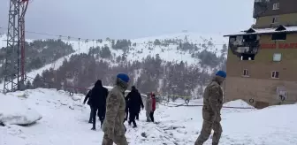 Bolu Başsavcısı ve Heyet, Kartalkaya'daki Yangınla İlgili İncelemede Bulundu