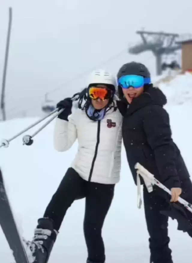 Kartalkaya'daki en acı telefon! 'Ne olur bizi kurtar yanıyoruz' Kartalkaya'daki en acı telefon! 'Ne olur bizi kurtar yanıyoruz'