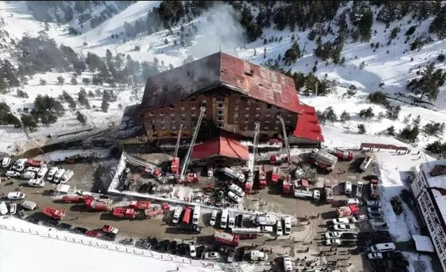 Grand Kartal Otel yıkılacak mı? Bolu'da yanan otele 'ağır hasarlı' raporu!