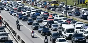 Trafikte en çok vakit kaybedilen kentler belli oldu