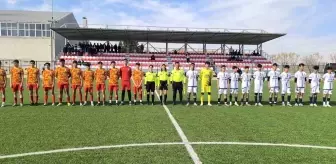 Mardin U16 Ligi'nde Yangın Kurbanları İçin Saygı Duruşu