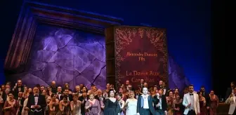 Opera tarihinin en kalabalık eserlerinden 'La Traviata', farklı bir yorumla seyirci karşısına çıkıyor