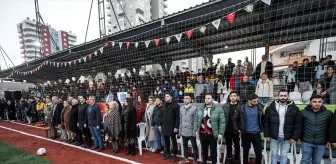 Eski Futbolcular 'Şöhretler Maçı'nda Karşılaştı