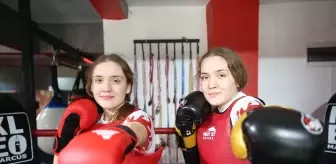 Çanakkale'den İkiz Wushu Şampiyonları Yükseliyor