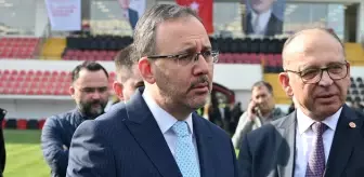 Mehmet Muharrem Kasapoğlu, Turgutlu'daki Spor Yatırımlarını İnceledi