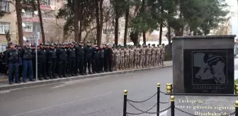 Diyarbakır'da şehit edilen Gaffar Okkan ve 5 polis memuru törenle anıldı