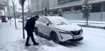 Ağrı'da Kar Yağışı Günlük Yaşamı Olumsuz Etkiliyor