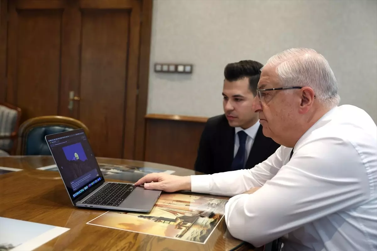 Bakan Güler, 2024 Yılının Karelerini Oyladı