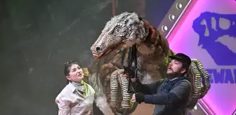 Dinosaur World Live Tiyatrosu Ankara'da İzleyicilerle Buluştu