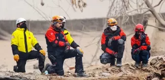 Konya'da 4 katlı binanın enkazından acı haber