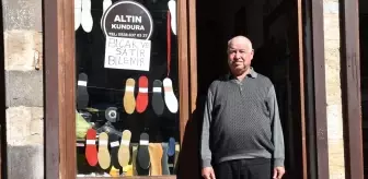 Üçüncü Kuşak Ayakkabı Tamircisi: Mehmet Necat Karayazgan