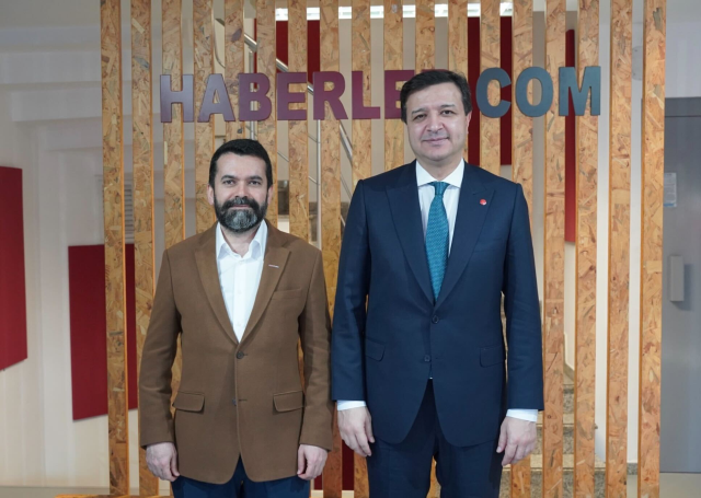 Saadet Partisi Genel Başkanı Mahmut Arıkan Haberler.com'u ziyaret etti Saadet Partisi Genel Başkanı Mahmut Arıkan Haberler.com'u ziyaret etti