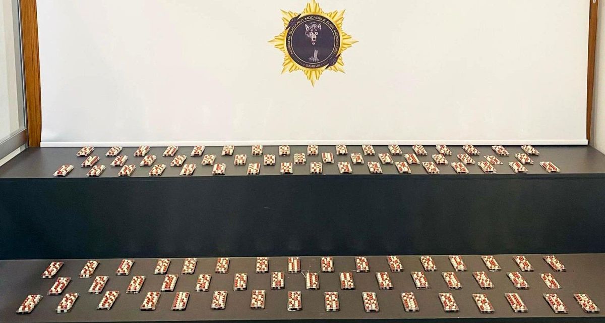 Samsun'da Uyuşturucu Operasyonu: 2 Bin 912 Sentetik Ecza Ele Geçirildi