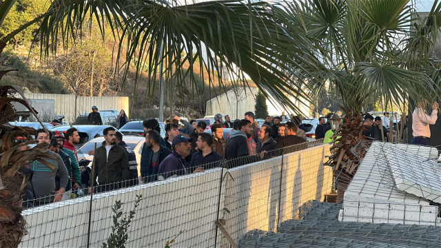 Fire at a 9-story hotel construction site in Antalya! Workers are trapped