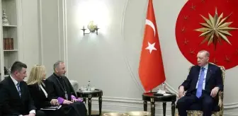 Cumhurbaşkanı Erdoğan, Türkiye Ermeni Katolik Cemaati Ruhani Reisi'ni kabul etti