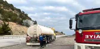 Kastamonu'da Tanker Yangını Büyümeden Söndürüldü