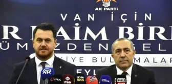 Van'da AK Parti İl Başkanı seçilen Arvas, görevine başladı