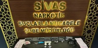 Sivas'ta Uyuşturucu Operasyonunda 3 Şüpheli Tutuklandı