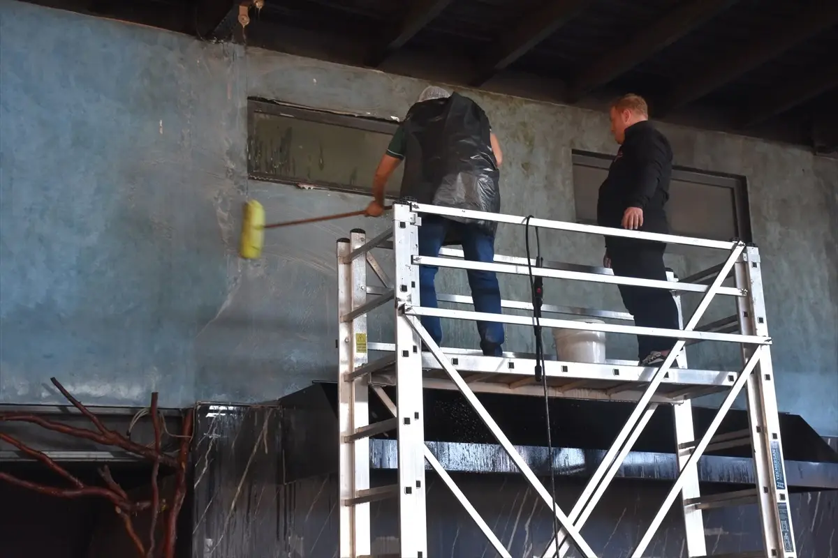 Trabzon'da Pide Salonunda Yangın Çıktı