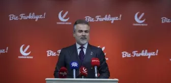 Suat Kılıç: Siyasetin Soruşturmalarla Sıkıştığı Ülke Demokratik Görüntü Veremez