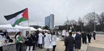 Dünyanın farklı ülkelerinde görev yapan sağlıkçılar, Gazze'de yaşananları 'soykırım' olarak niteledi