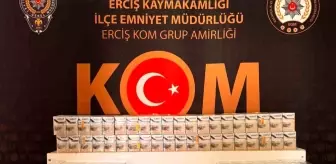 Erciş'te Kaçak Sigara Operasyonu: 1700 Paket Ele Geçirildi