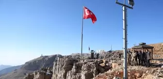 Şırnak Valisi Birol Ekici, Cudi Dağı Sefine bölgesini ziyaret etti