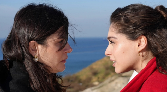 Gonca Vuslateri Leyla dizisinden ayrılıyor mu?