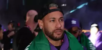 Neymar, yıllar sonra eski takımına geri döndü